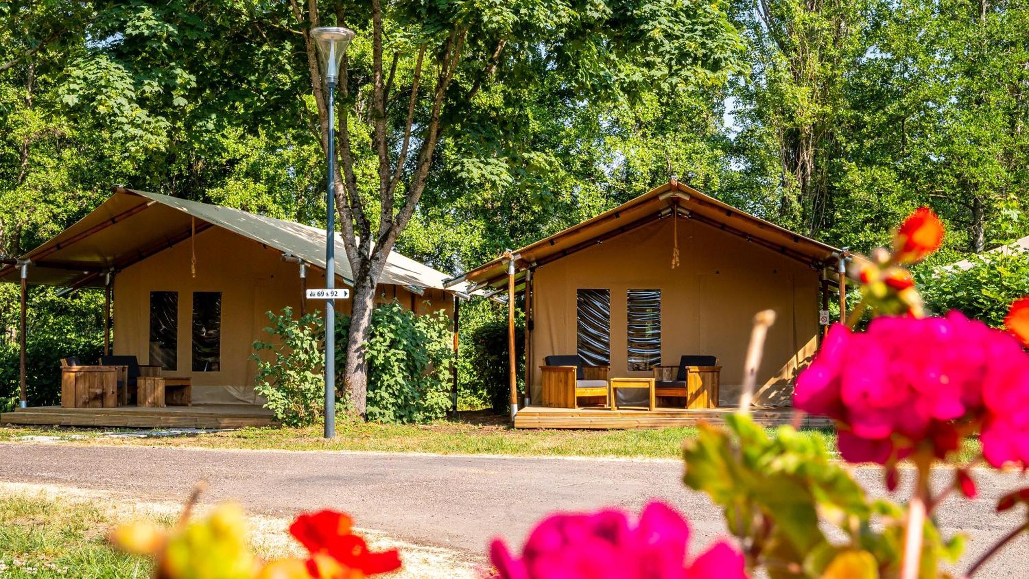 Camping Vesoul Vaivre-et-Montoille Phòng bức ảnh